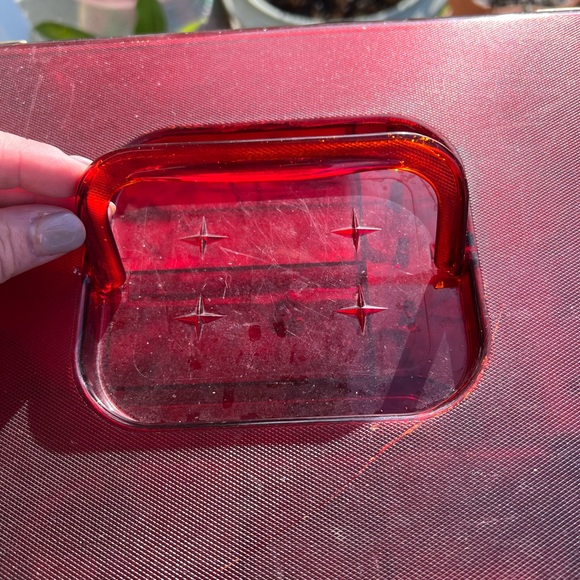 Vintage Lucite Makeup Case - Picture 4 of 6